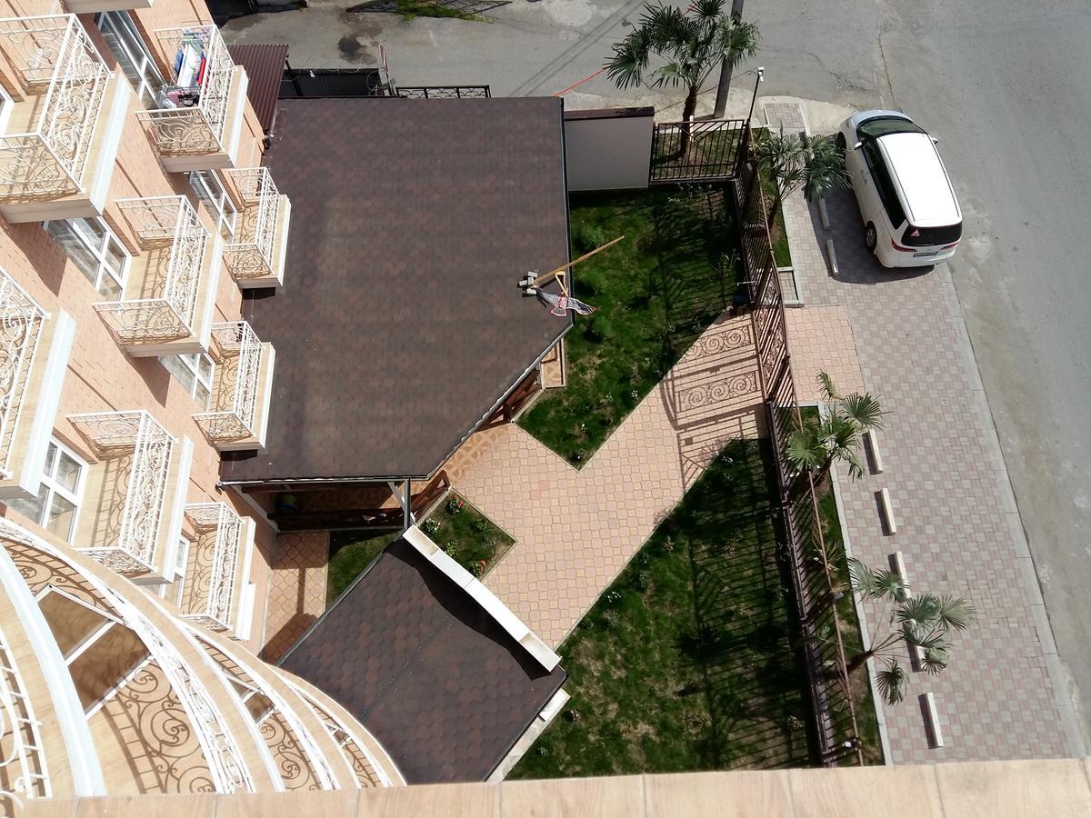 Hotel Acra Sukhumi Esterno foto
