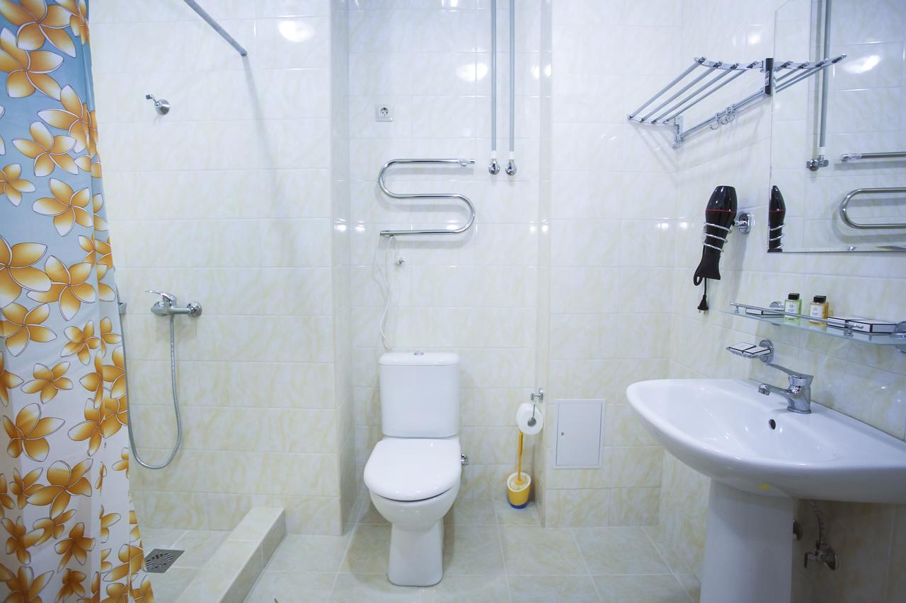 Hotel Acra Sukhumi Esterno foto